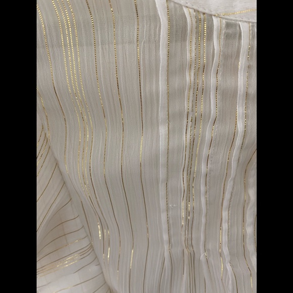 Cleobella white sheer top with gold threading. - Picture 5 of 6
